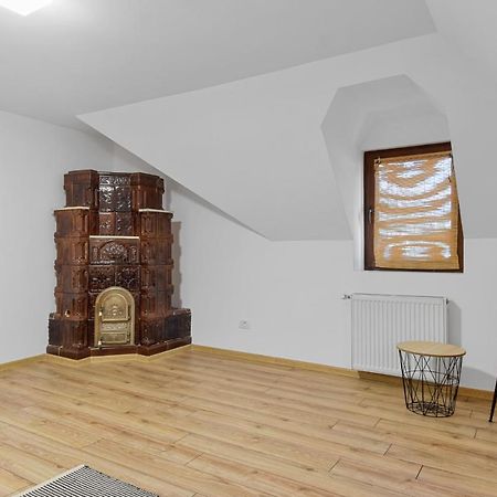 Two Bedrooms Hytta Apartment سِنايا المظهر الخارجي الصورة