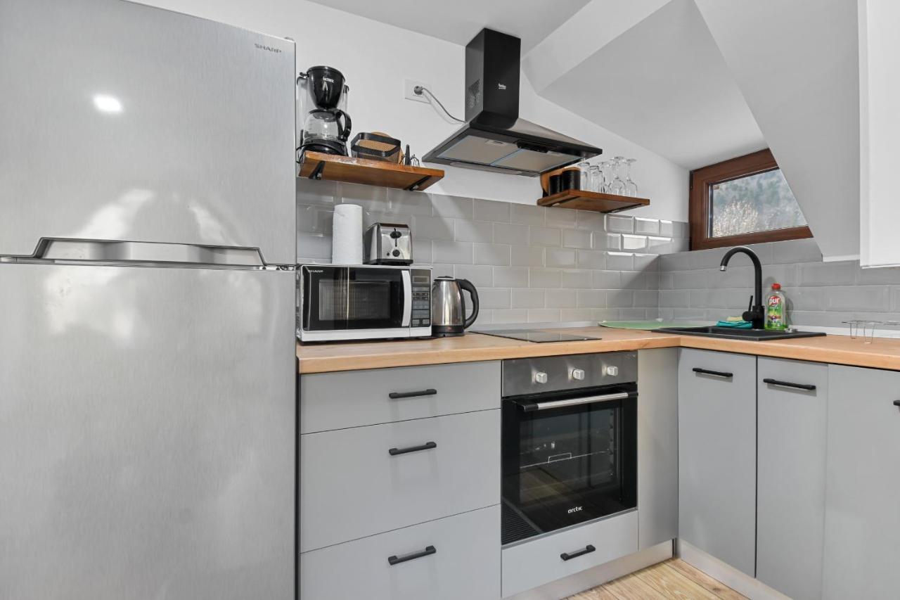 Two Bedrooms Hytta Apartment سِنايا المظهر الخارجي الصورة