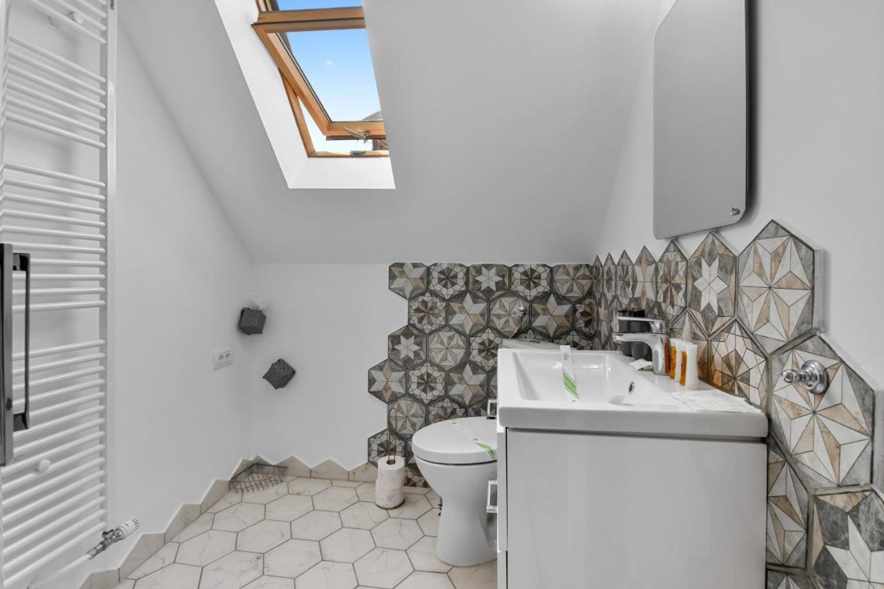 Two Bedrooms Hytta Apartment سِنايا المظهر الخارجي الصورة