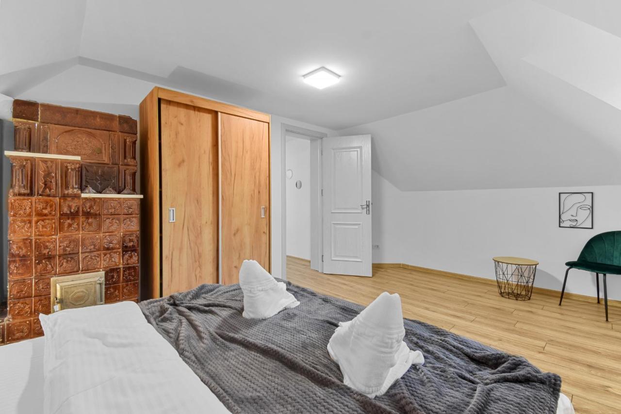 Two Bedrooms Hytta Apartment سِنايا المظهر الخارجي الصورة